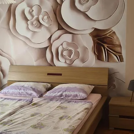 Kuca Luce Guest house *