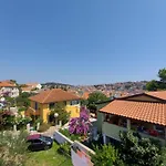 Kuca Luce Πανσιόν Mali Lošinj